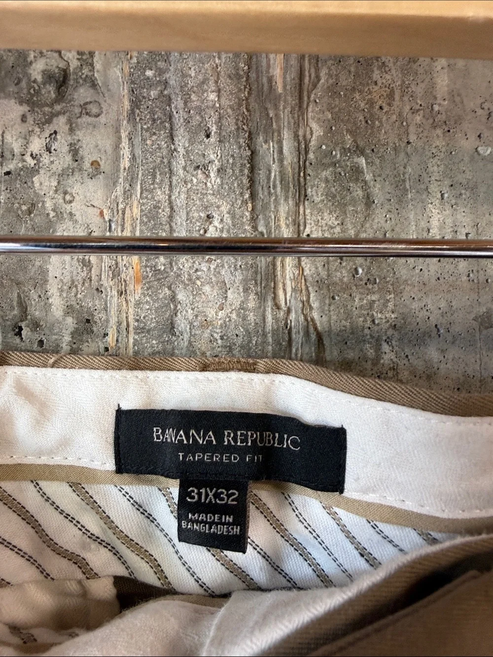 BANANA REPUBLIC Men's Tapered Rapid Movement Chino Pants Size 31X32